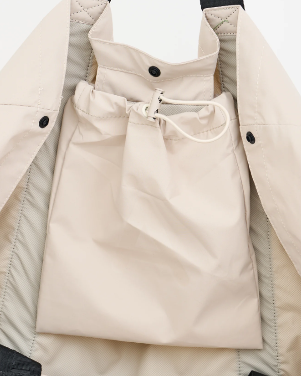 SAC MANAN WHITE/GREY ~ TANTA RAIN